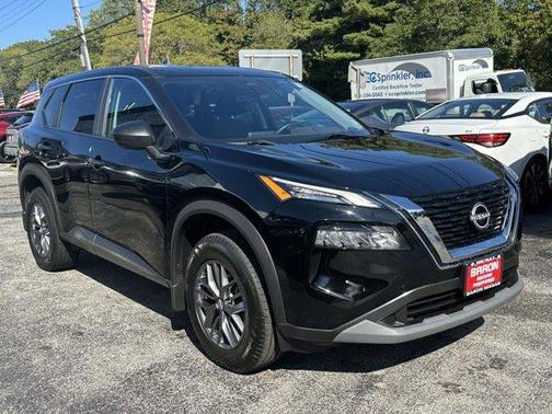 2022 Nissan Rogue S