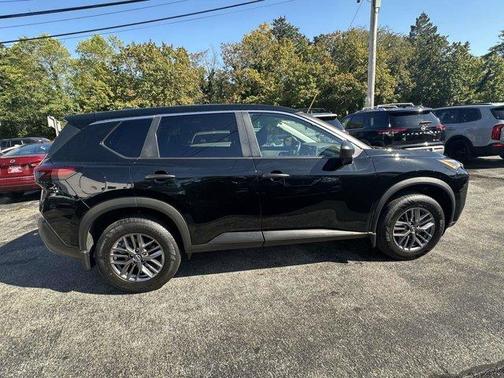 2022 Nissan Rogue S