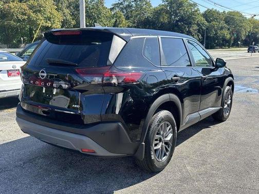2022 Nissan Rogue S