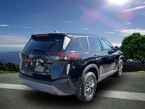 2022 Nissan Rogue S