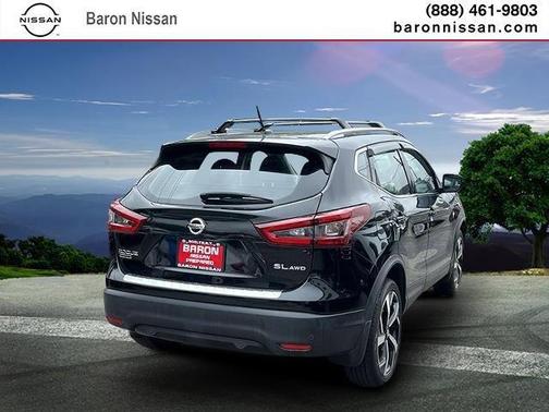 2022 Nissan Rogue Sport SL
