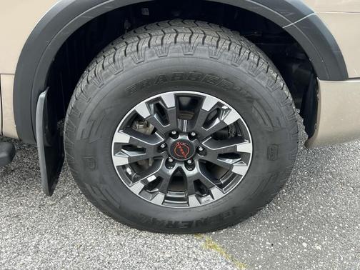 2023 Nissan Titan PRO-4X