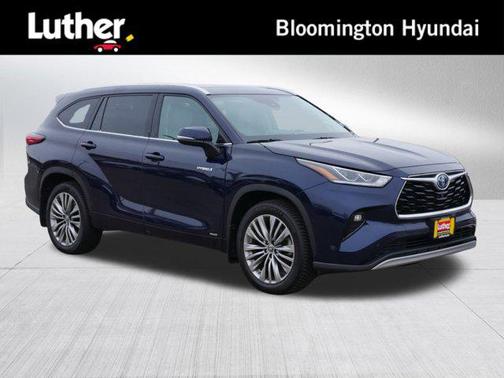 2021 Toyota Highlander Hybrid Platinum