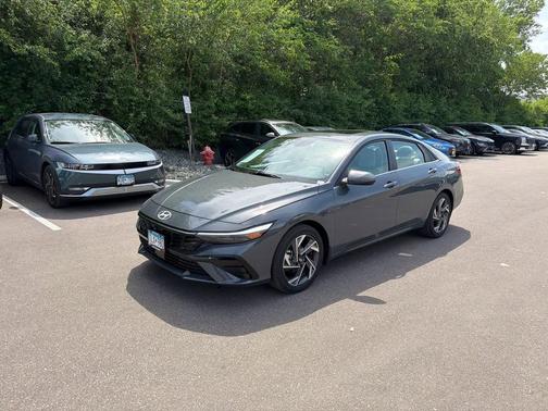 Ecotronic Gray 2026 Hyundai ELANTRA HEV Limited
