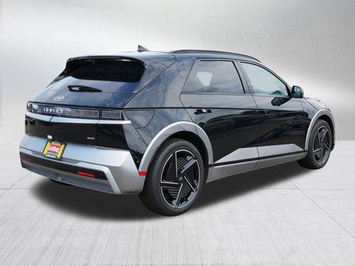2025 Hyundai IONIQ 5 Limited