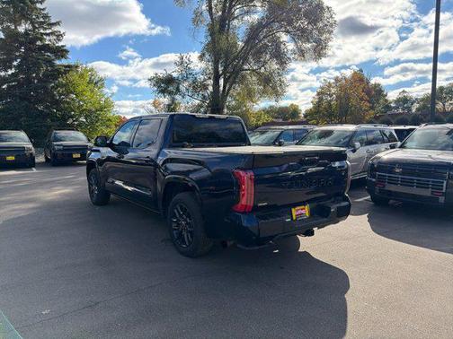 2022 Toyota Tundra Platinum