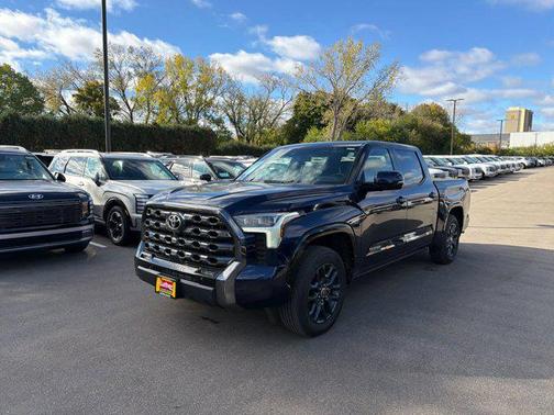 2022 Toyota Tundra Platinum