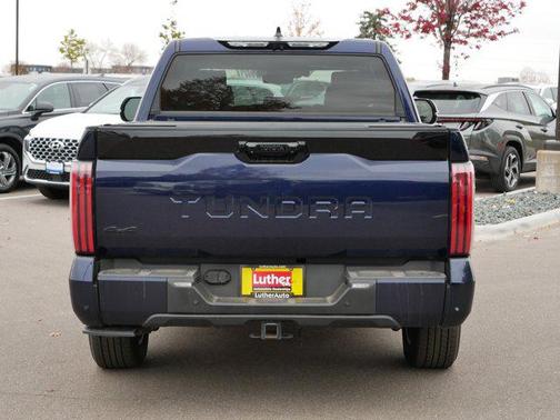 2022 Toyota Tundra Platinum