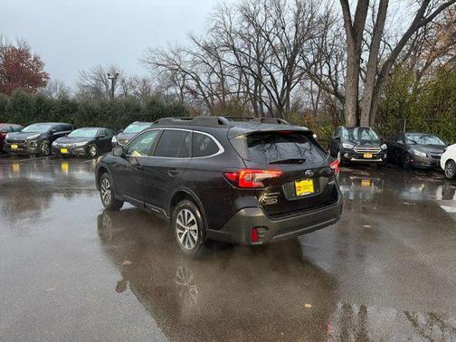2022 Subaru Outback Premium