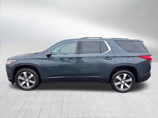 Graphite Metallic 2018 Chevrolet Traverse LT Leather
