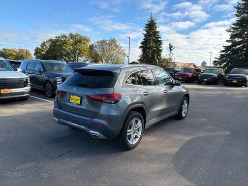 2021 Mercedes-Benz GLA 250 Base 4MATIC