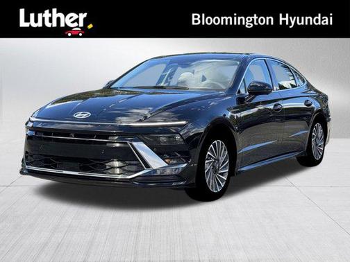 2026 Hyundai SONATA Hybrid Limited
