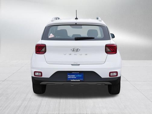 Lunar White 2026 Hyundai VENUE SEL