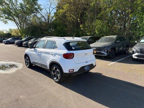 Lunar White 2026 Hyundai VENUE SEL