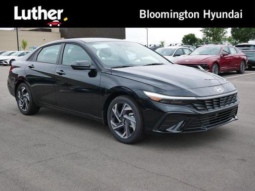 2025 Hyundai ELANTRA Sport
