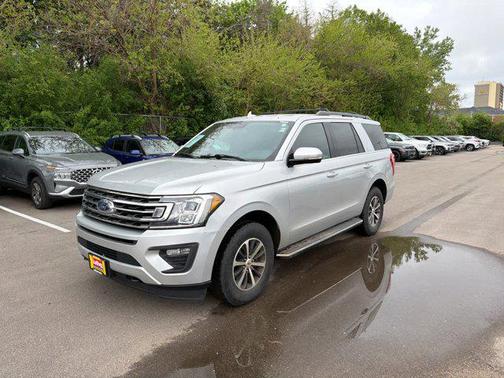Ingot Silver Metallic 2018 Ford Expedition XLT