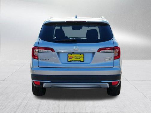 2019 Honda Pilot Touring 8-Passenger