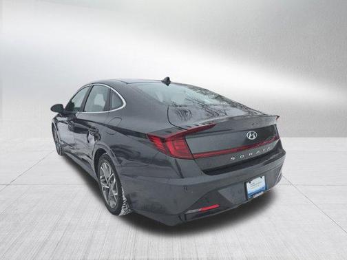 2022 Hyundai SONATA SEL