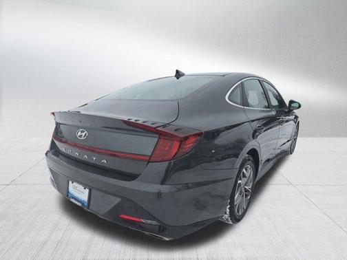 2022 Hyundai SONATA SEL