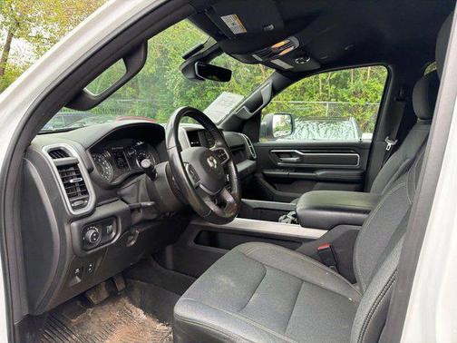 Bright White Clearcoat 2022 RAM 1500 Big Horn/Lone Star