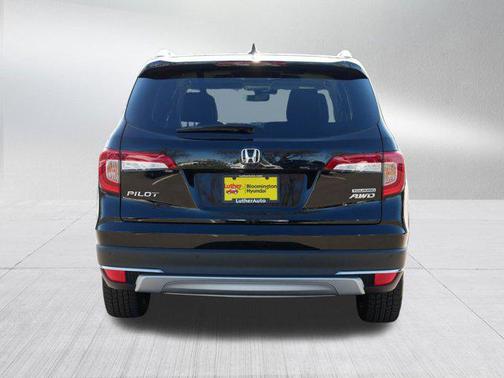 2019 Honda Pilot Touring 8-Passenger