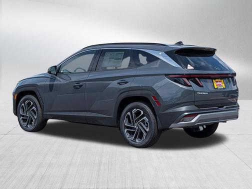 Ecotronic Gray 2026 Hyundai TUCSON Limited