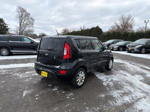 2013 Kia Soul +