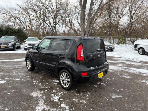 2013 Kia Soul +