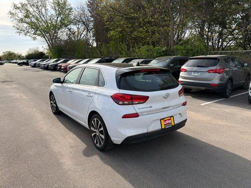 Ceramic White 2018 Hyundai Elantra GT Base