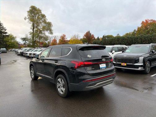 2023 Hyundai SANTA FE SE