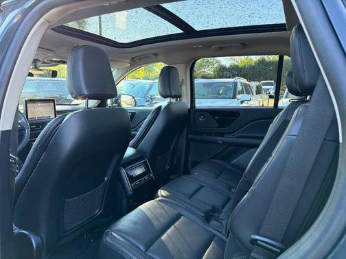 2022 Lincoln Aviator Reserve AWD