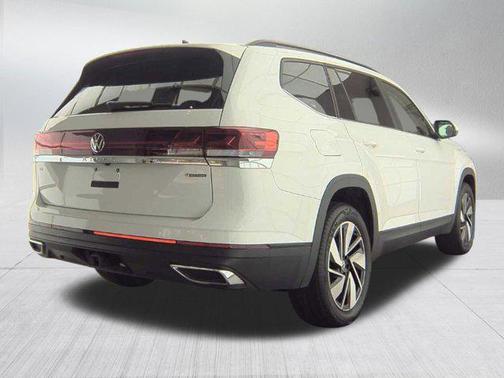 2024 Volkswagen Atlas 2.0T SE w/Technology 4MOTION