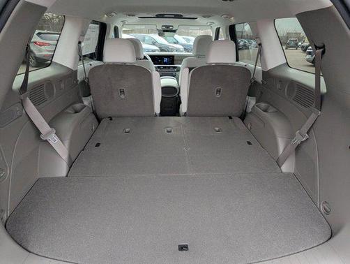 Titan Green 2026 Hyundai Palisade Hybrid SEL Premium 7P
