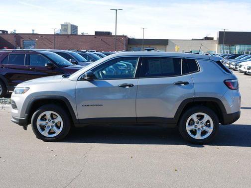 2023 Jeep Compass Sport