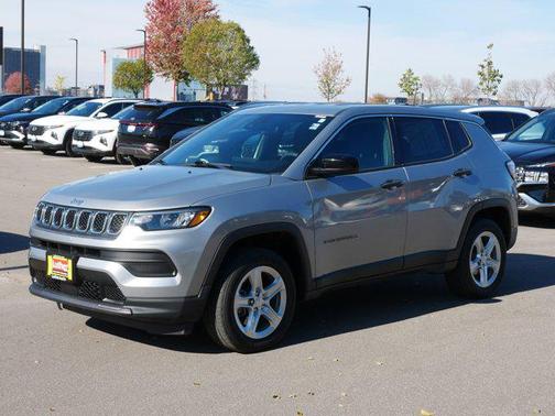 2023 Jeep Compass Sport