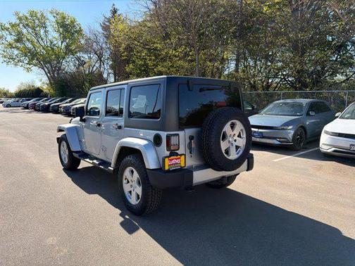 Bright Silver Metallic Clearcoat 2012 Jeep Wrangler Unlimited Sahara