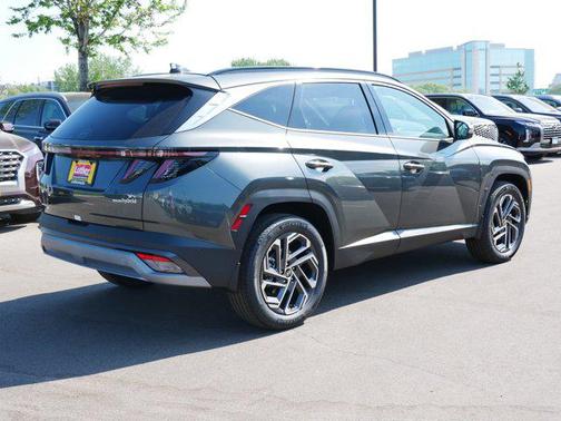 2025 Hyundai TUCSON Hybrid Limited