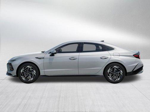 2026 Hyundai SONATA SEL