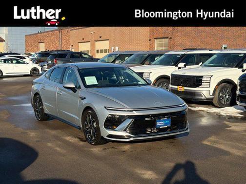 2024 Hyundai SONATA SEL