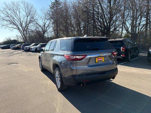 Satin Steel Metallic 2020 Chevrolet Traverse LS