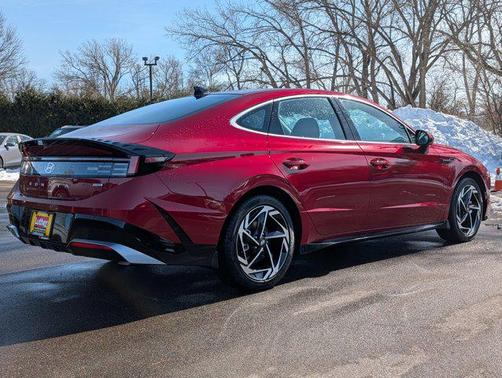 2026 Hyundai SONATA SEL