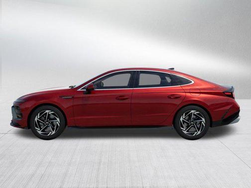 2026 Hyundai SONATA SEL