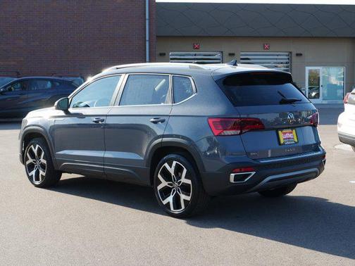 2023 Volkswagen Taos 1.5T SEL