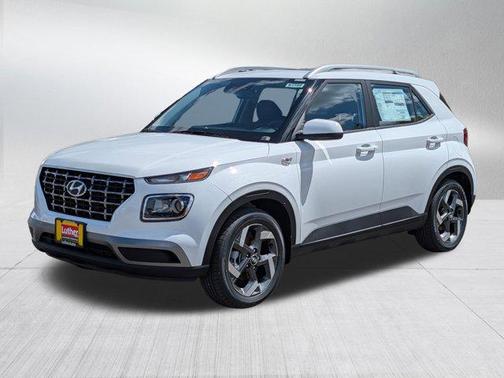 Lunar White 2026 Hyundai VENUE SEL