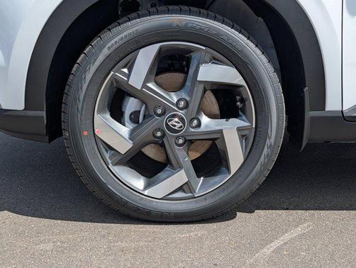Lunar White 2026 Hyundai VENUE SEL