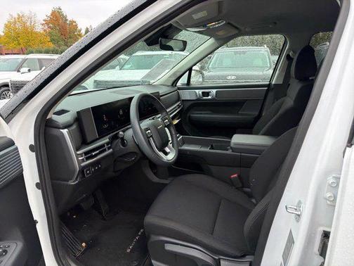 2025 Hyundai SANTA FE SE