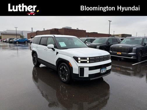 2025 Hyundai SANTA FE SE