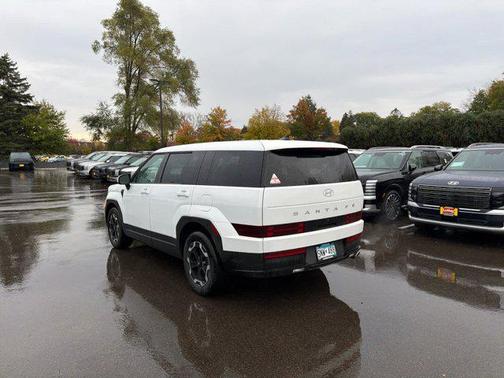 2025 Hyundai SANTA FE SE