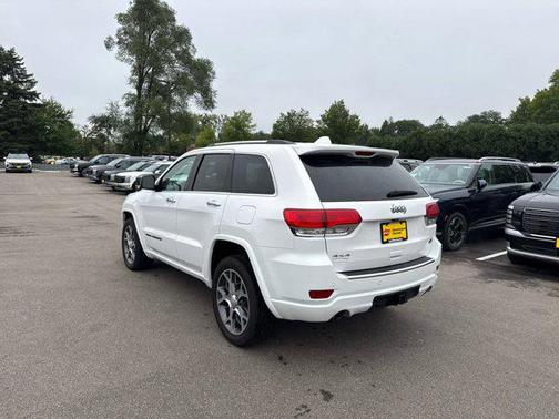 2020 Jeep Grand Cherokee Overland