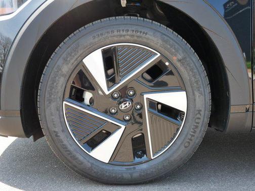 2025 Hyundai IONIQ 5 SE